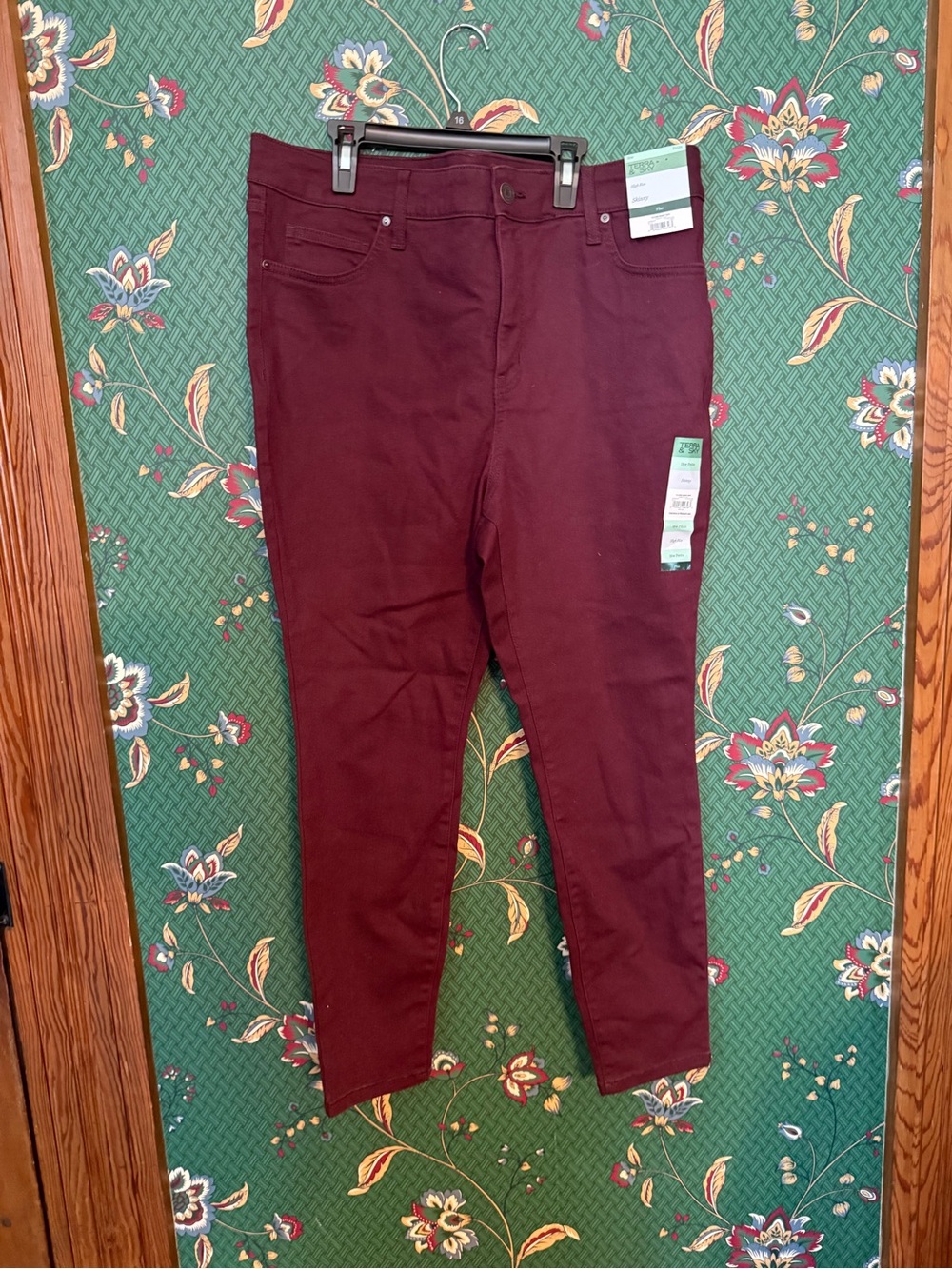 Slim Fit Burgundy Jeans 16W Petite